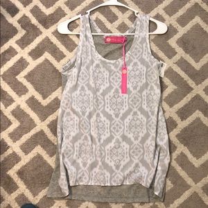 New with tags printed tank